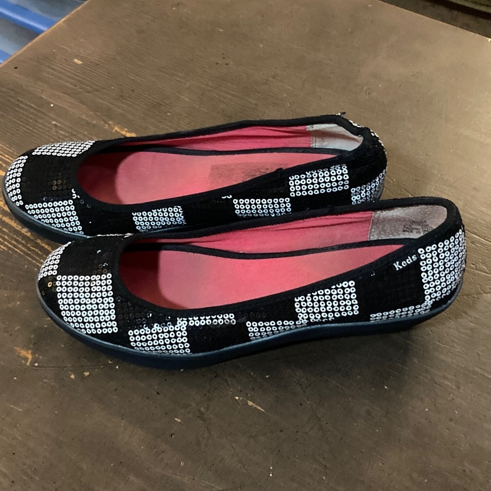 Keds Black Flats with White Studded Check Pattern - Picture 2 of 6